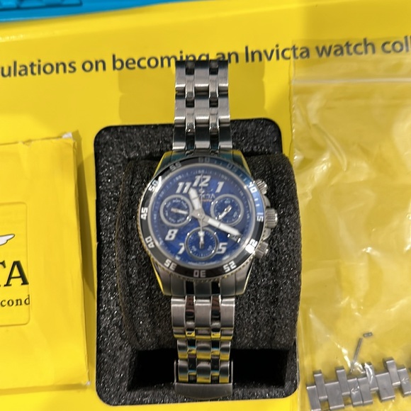 Invicta MensWatch, Allure of the seas limited edition. Water Resist 300M. - Picture 3 of 7